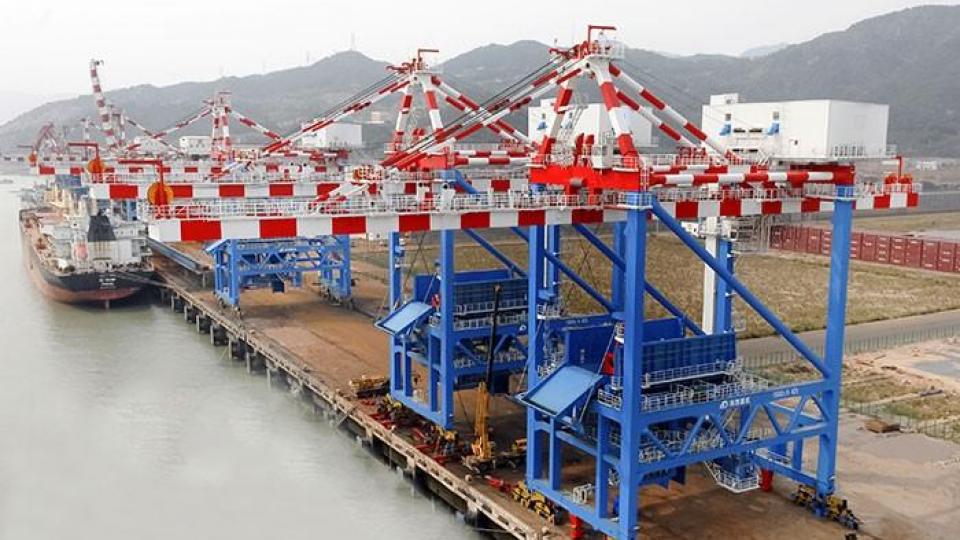 Grab Ship Unloader