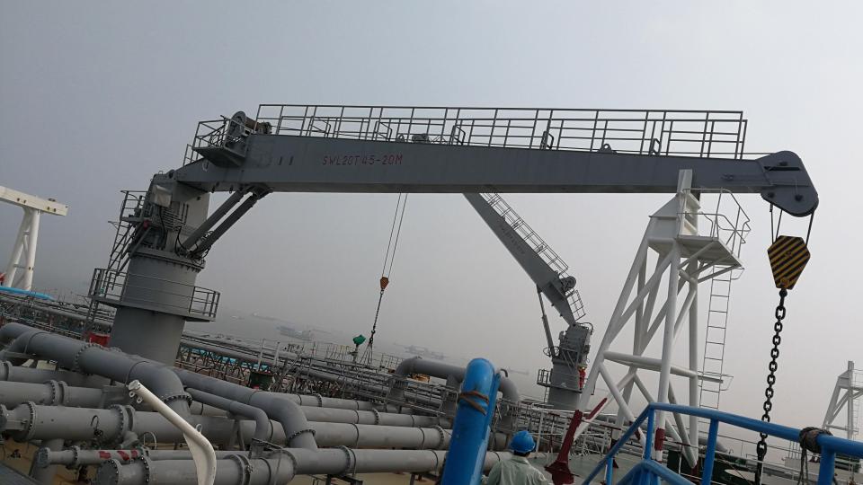 Offshore Deck Crane